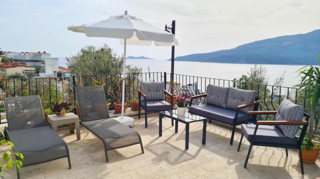 Shared Pool Flat Located 3 Min To Beach In Kalkan Apartment Bagian luar foto